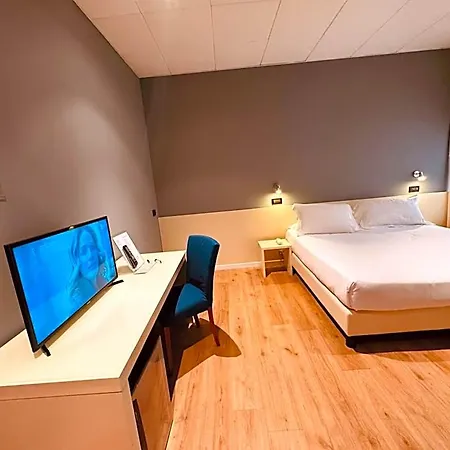 Otel Pex Mantua